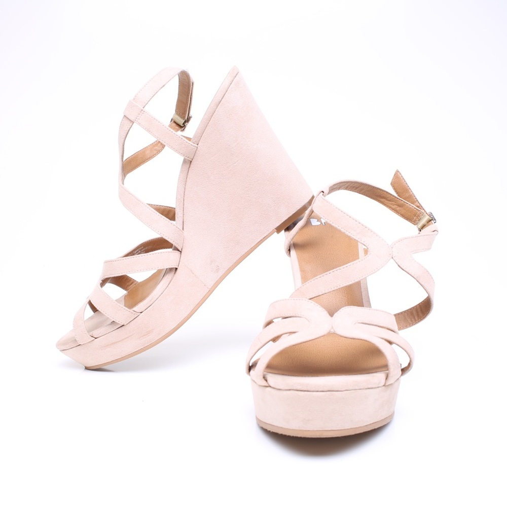 BP. Sky Platform Wedge Sandal Cream SZ 12M